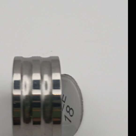 Unisex silver alloy stainless steel ring band U.S Size 9 - Picture 2 of 3